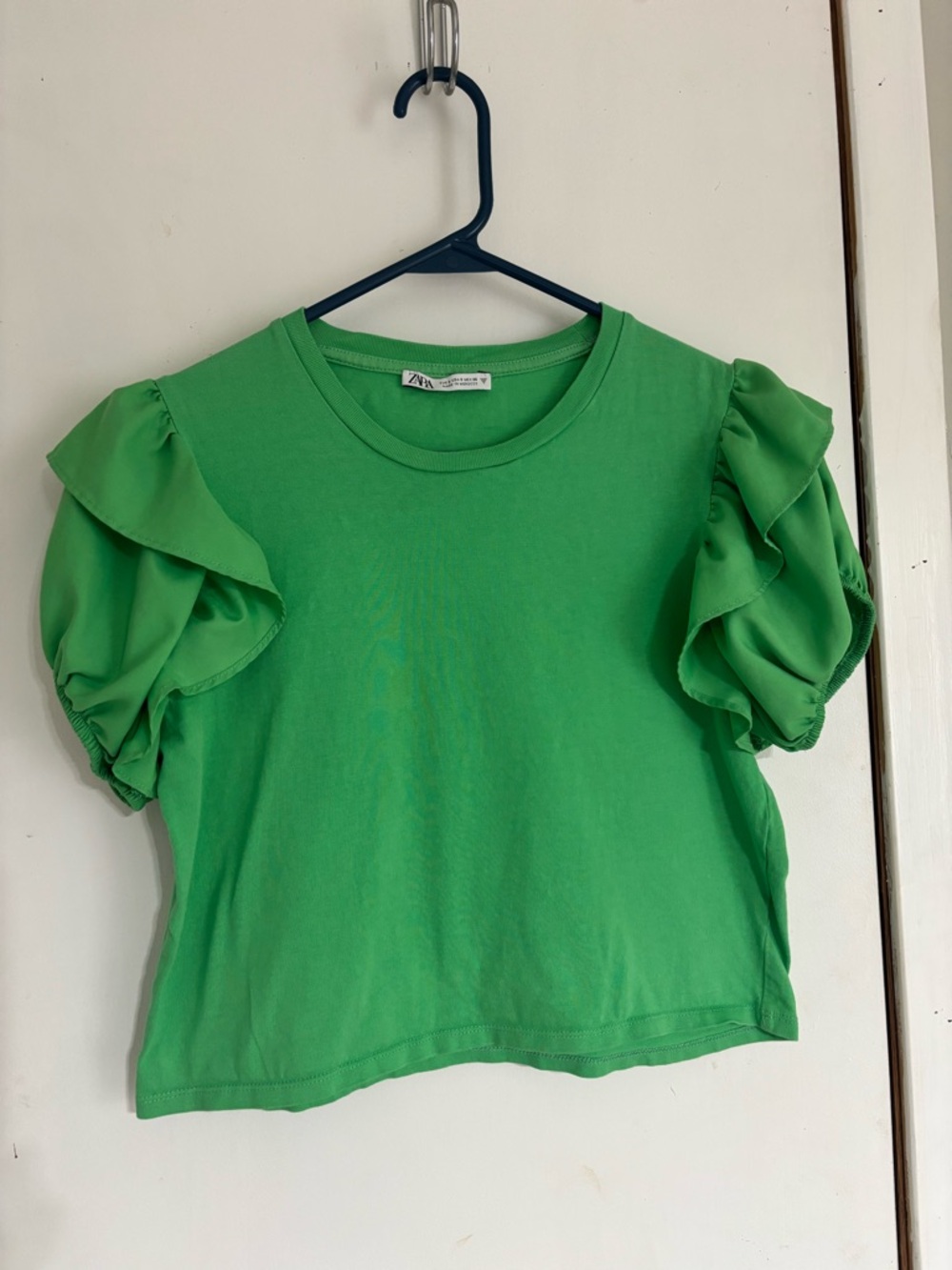 Zara Green Ruffle Sleeve Tee